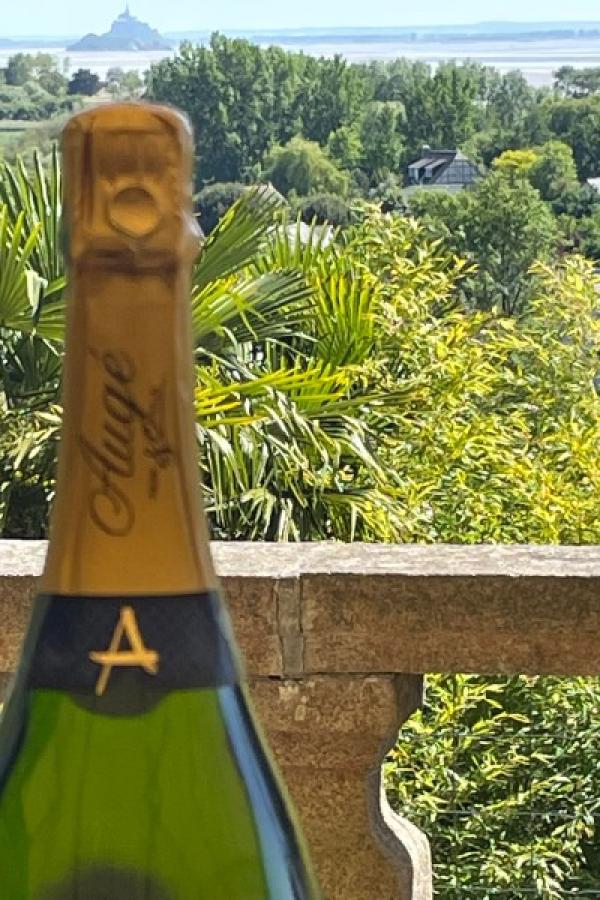 Notre champagne au Mont... Cher Michel !